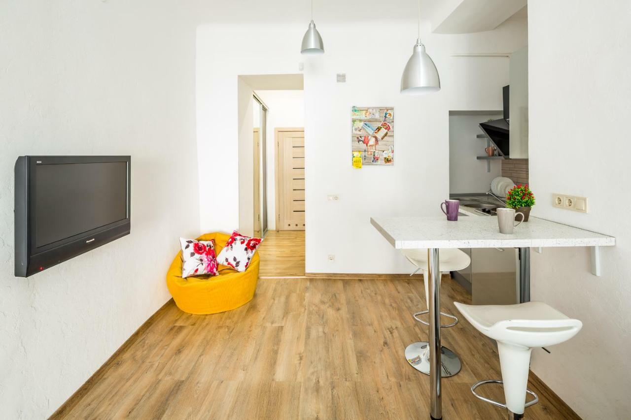 Appartement Romari Площа Ринок 29 à Lviv Extérieur photo