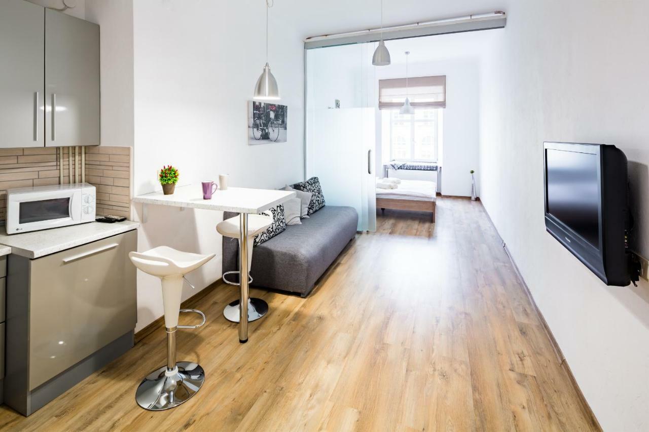 Appartement Romari Площа Ринок 29 à Lviv Extérieur photo