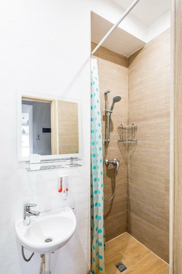 Appartement Romari Площа Ринок 29 à Lviv Extérieur photo